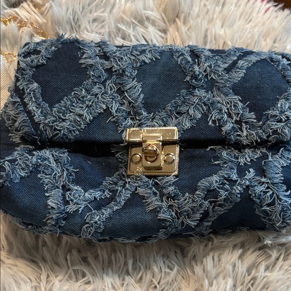 Elegant Quilted Clutch Set - Black, Cream, and Blue - Picture 4 of 6